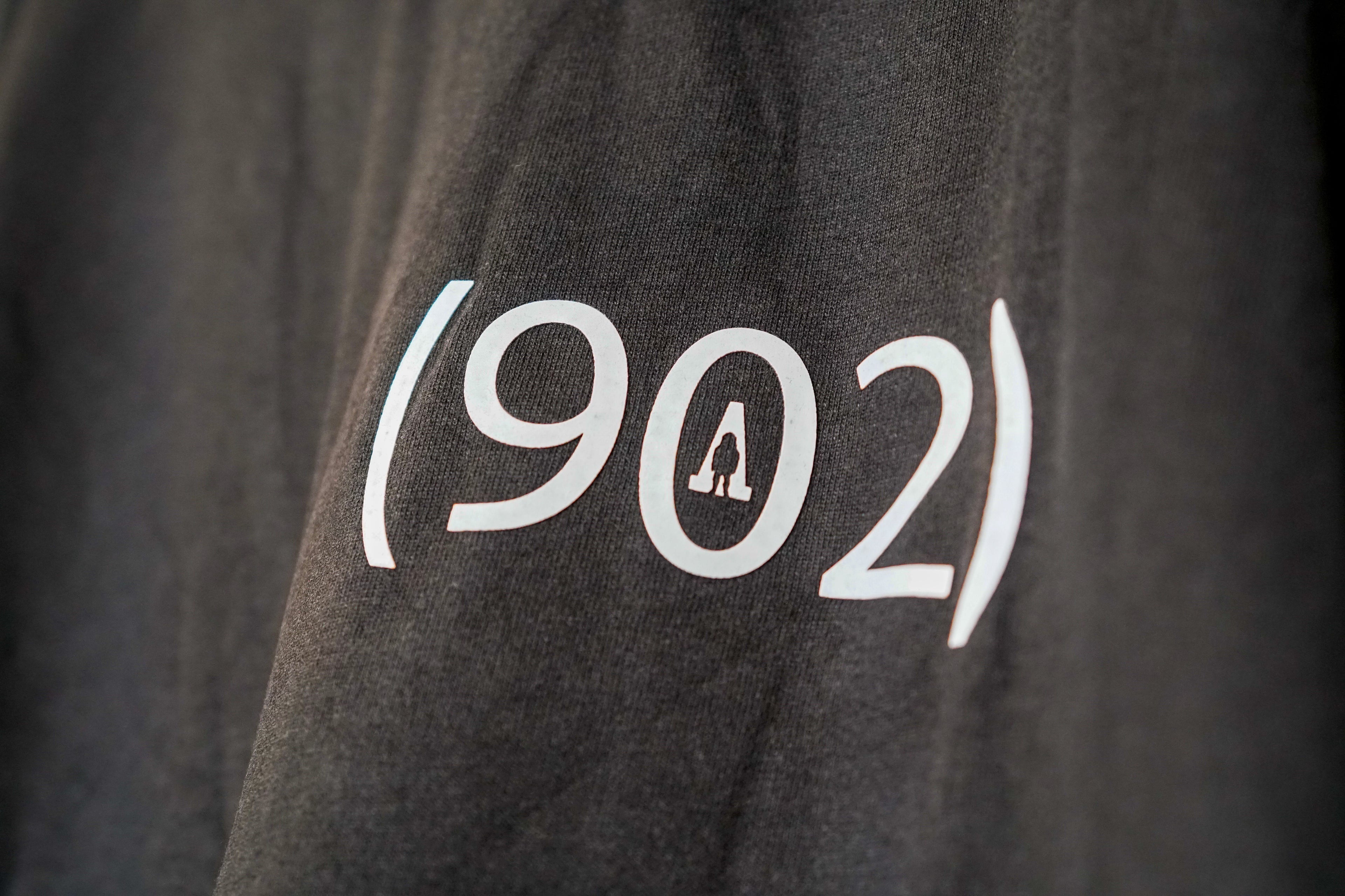 (902) Tee - Apollo Originals